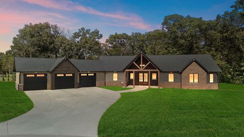 184 E 792 N Lake Village IN 46349