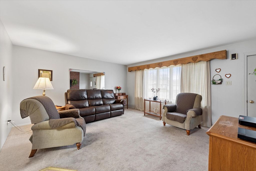 Photo of 2297 Woodward Street, Portage, IN 46368 (MLS # 836746)