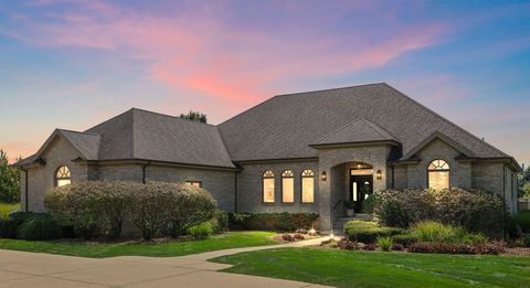 3310 Pepper Creek Bridge Pkwy, Valparaiso, IN 46385 - #: 827320