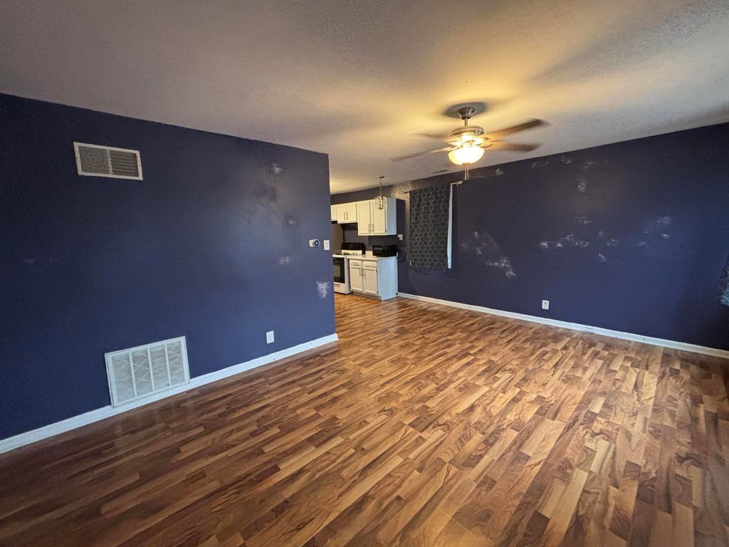 Photo of 2414 Manhattan Street, Michigan City, IN 46360 (MLS # 836803)