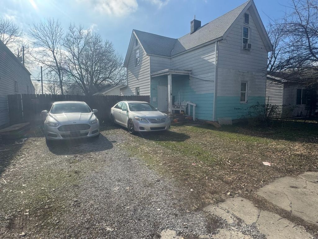 Photo of 1512 W Florida Street, Evansville, IN 47710 (MLS # 832217)