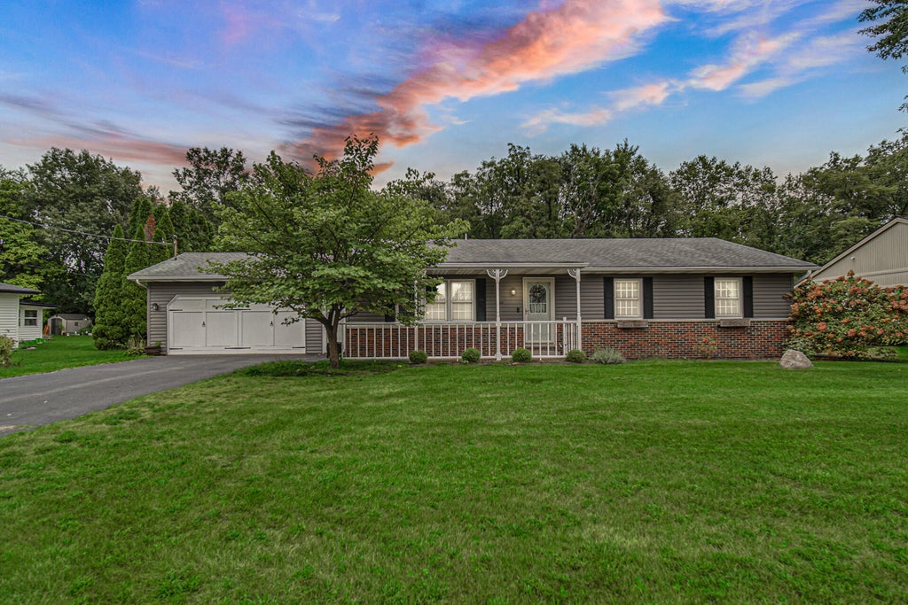 Photo of 8868 Luann Drive E, DeMotte, IN 46310 (MLS # 845697)