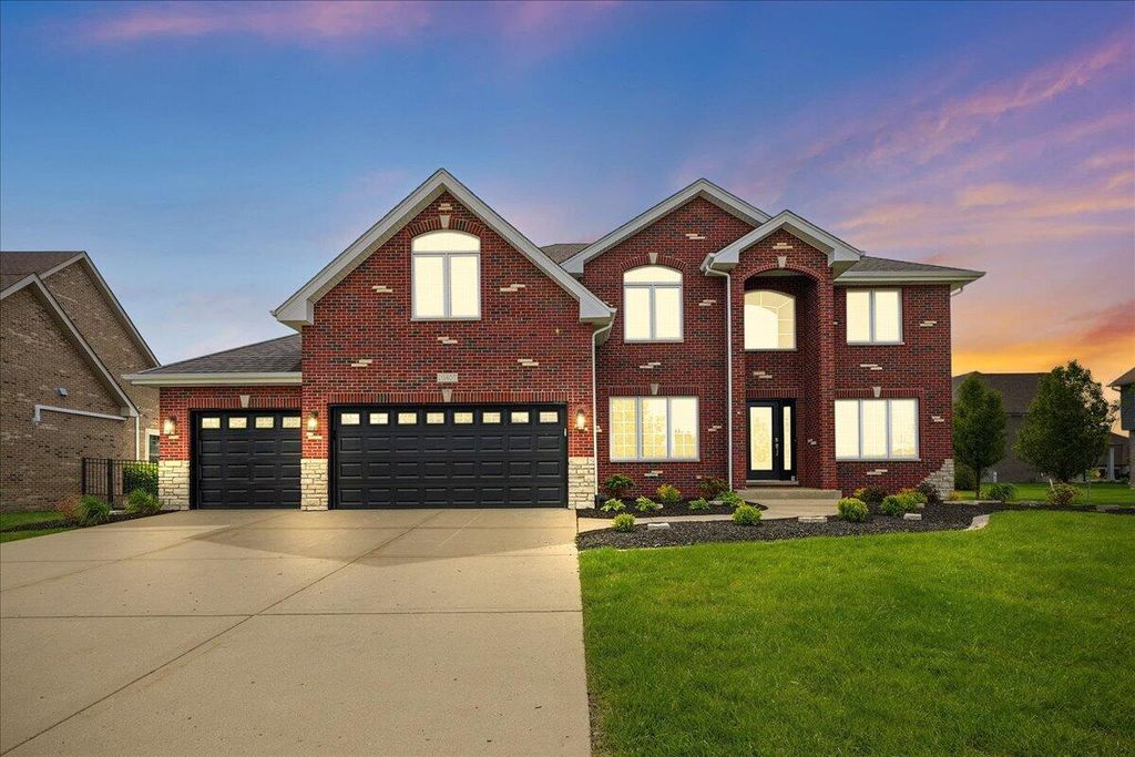 Photo of 10407 Golden Arch Avenue, Saint John, IN 46373 (MLS # 838522)