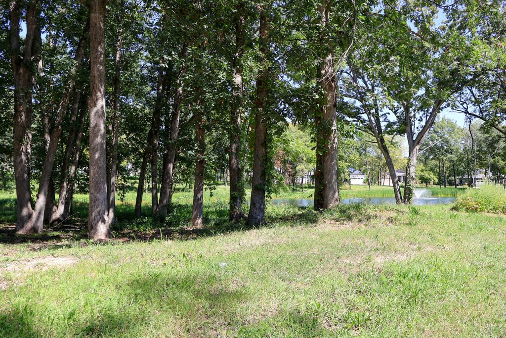 Photo of 735 Druim Trail, Crown Point, IN 46307 (MLS # 831437)