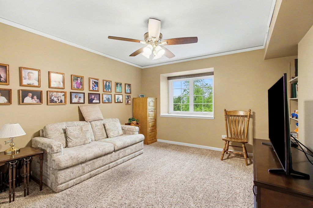 Photo of 113 Swan Drive, Dyer, IN 46311 (MLS # 837939)