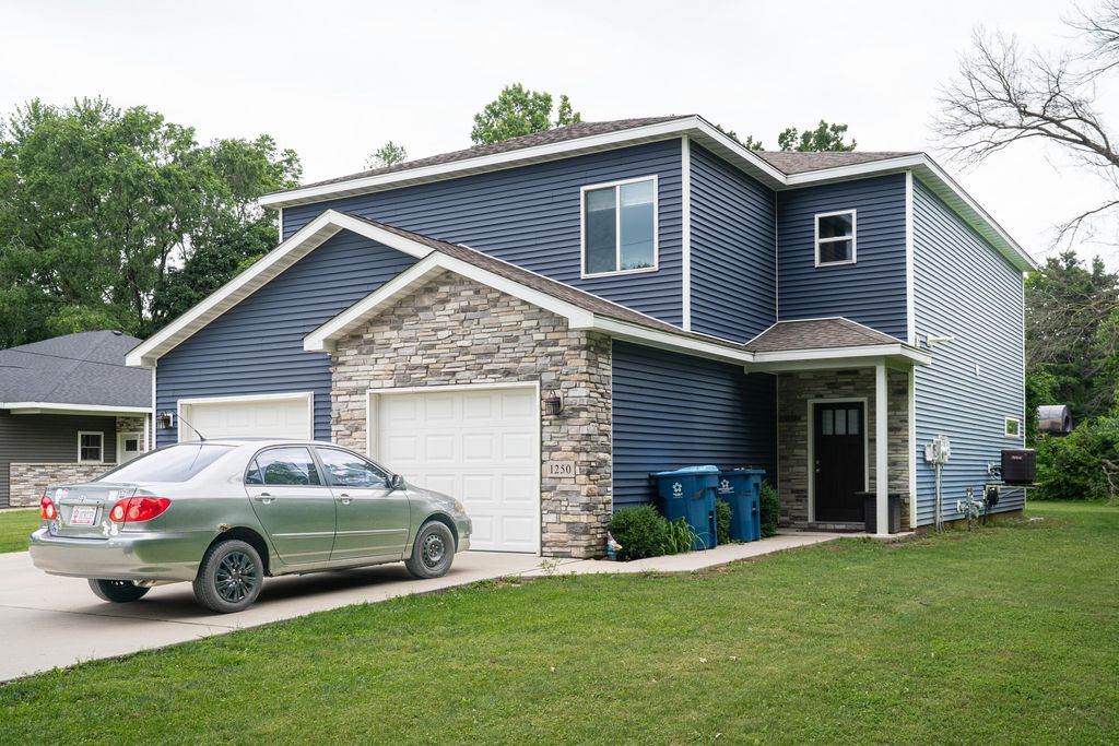 Photo of 1250-1252 Lawson Lane, Chesterton, IN 46304 (MLS # 842346)