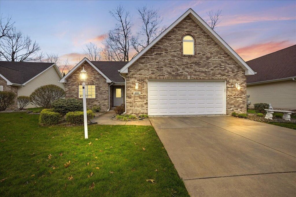 Photo of 6991 Waxwing Circle, Hobart, IN 46342 (MLS # 836934)