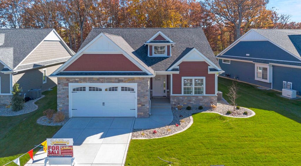 Photo of 12713 Creekside Drive, Cedar Lake, IN 46303 (MLS # 833259)