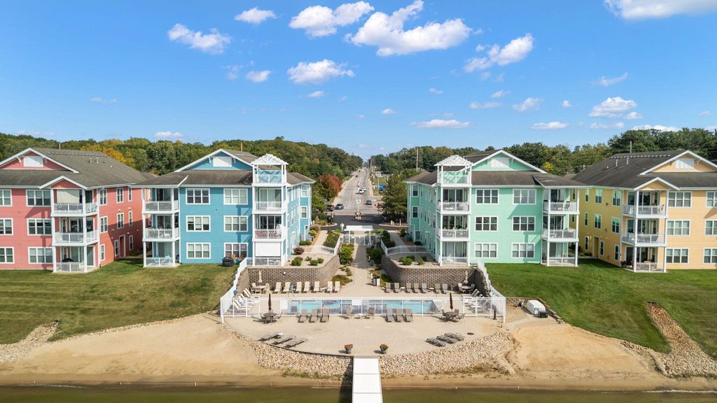 Photo of 13234 E Lakeshore Drive #K-302, Cedar Lake, IN 46303 (MLS # 839373)