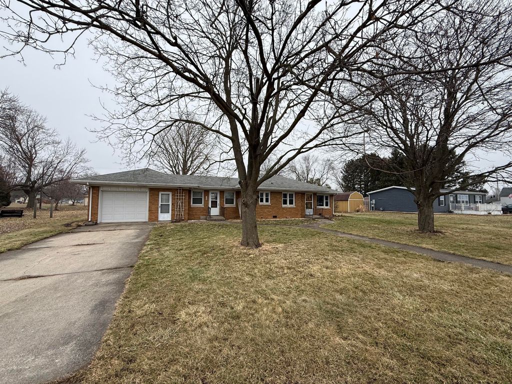 Photo of 109 Iowa Street, La Crosse, IN 46348 (MLS # 834851)