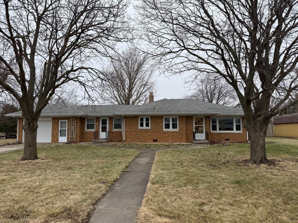 Photo of 109 Iowa Street, La Crosse, IN 46348 (MLS # 834851)