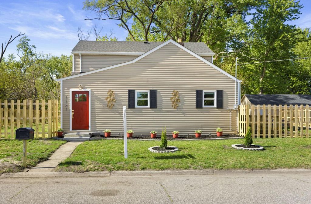 Photo of 1181 Porter Street, Gary, IN 46406 (MLS # 838913)