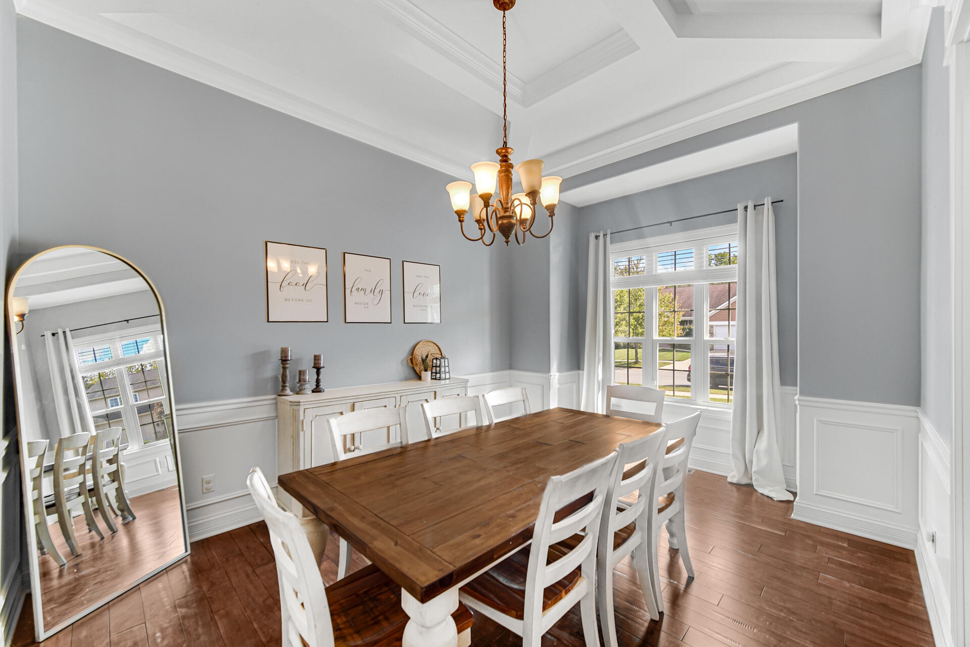 12566 Massachusetts Street