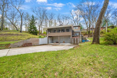 Single Family Residence in Beverly Shores IN 3 Stillwater Avenue.jpg