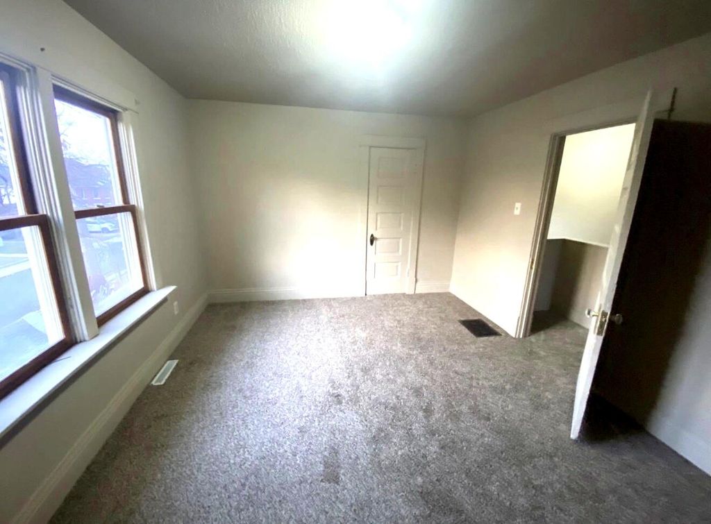 Photo of 118 Dewey Street, Michigan City, IN 46360 (MLS # 837225)