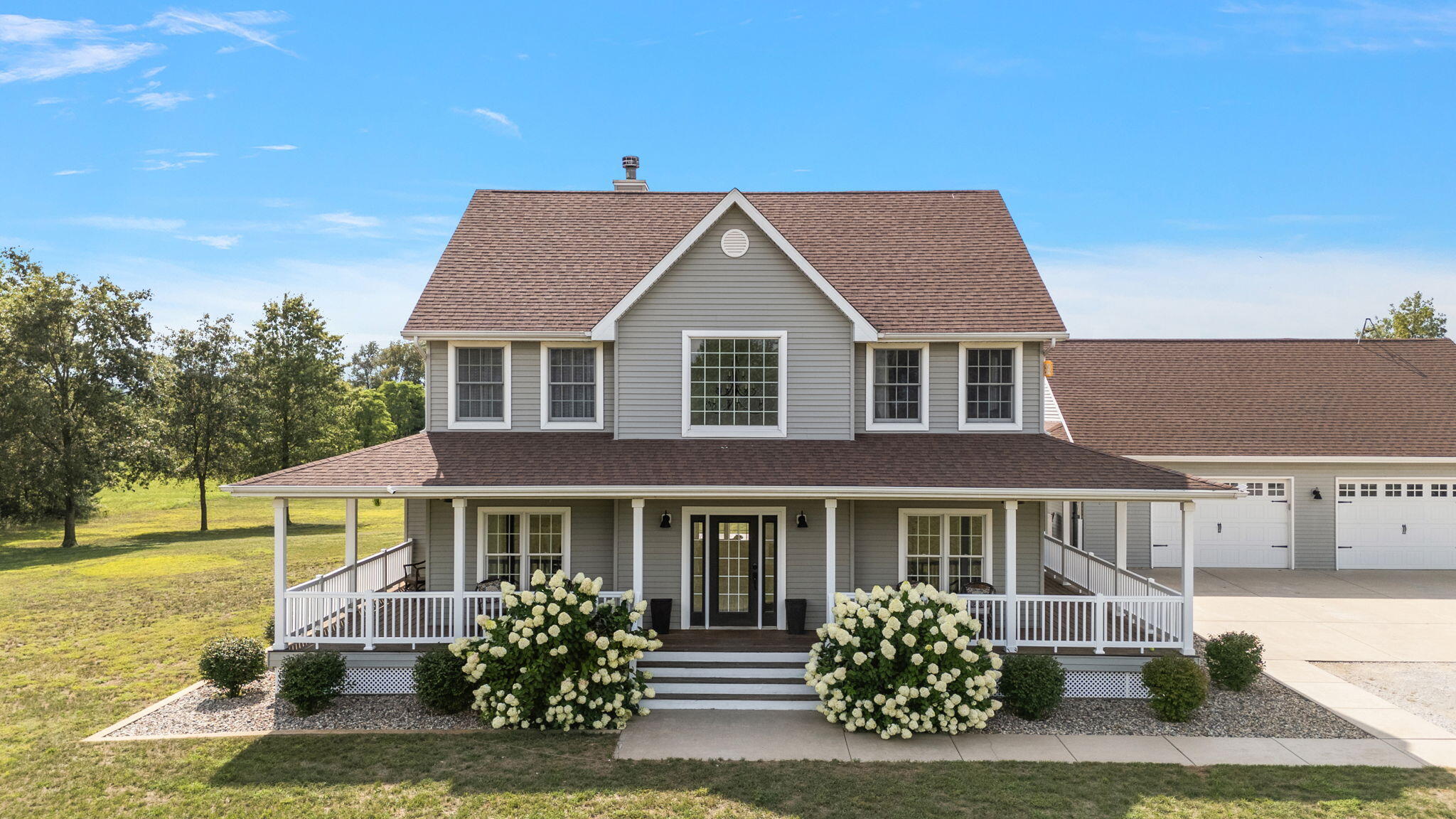 14984 County Rd 300 W