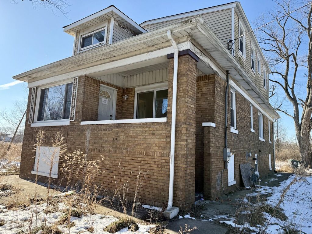 Photo of 4100 Howard Street, Hobart, IN 46342 (MLS # 832805)