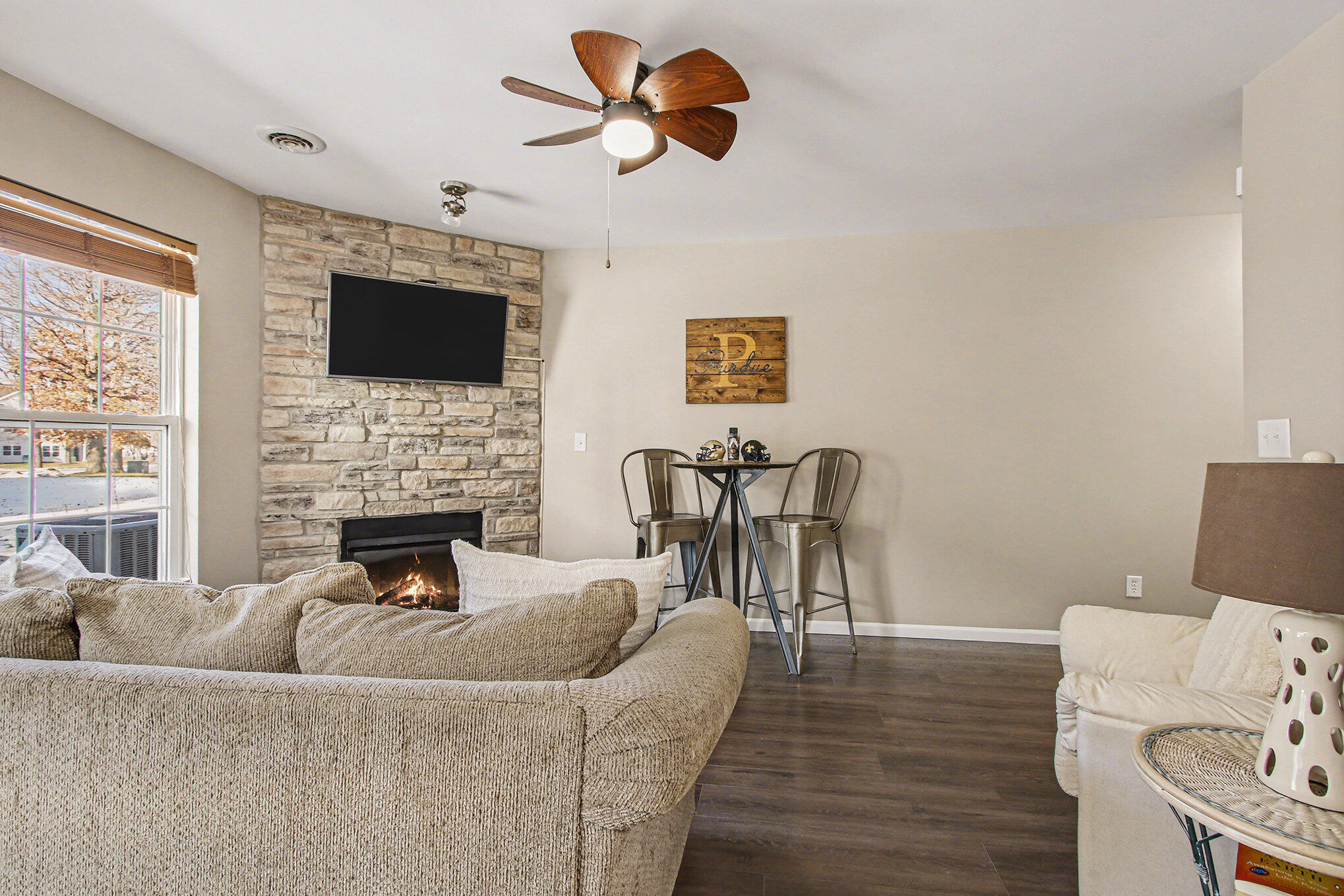 665 Forest Glen Drive