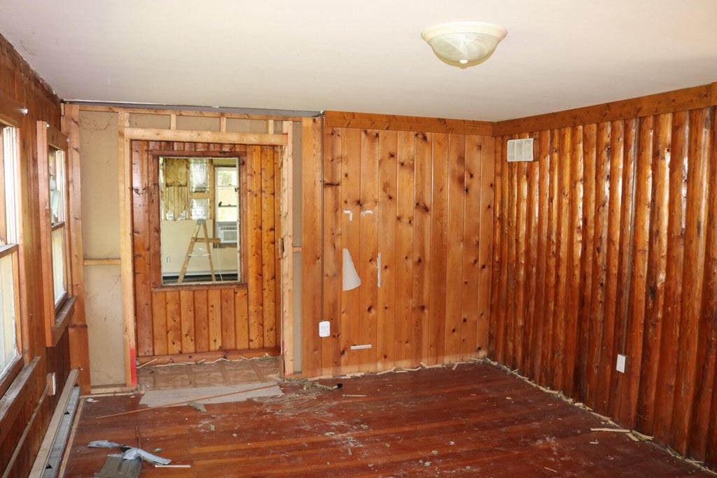 Photo of 5630 W 154th Avenue, Crown Point, IN 46307 (MLS # 844769)