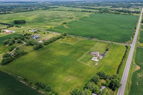 Unimproved Land in Hebron IN 450-Lot #2 South Street 4.jpg