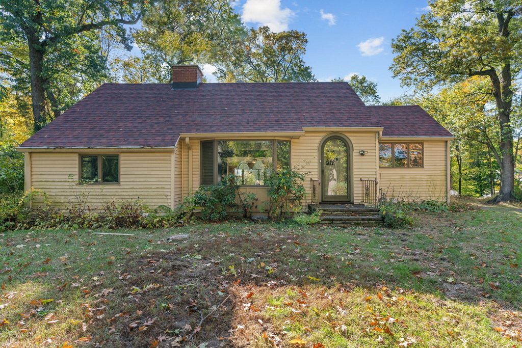 Photo of 5239 Central Avenue, Portage, IN 46368 (MLS # 830258)