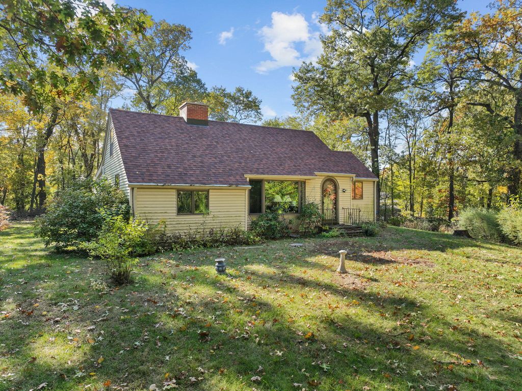 Photo of 5239 Central Avenue, Portage, IN 46368 (MLS # 830258)