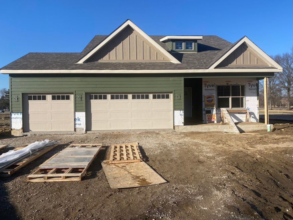 Photo of 2218 Pradera Trail, Chesterton, IN 46304 (MLS # 836053)