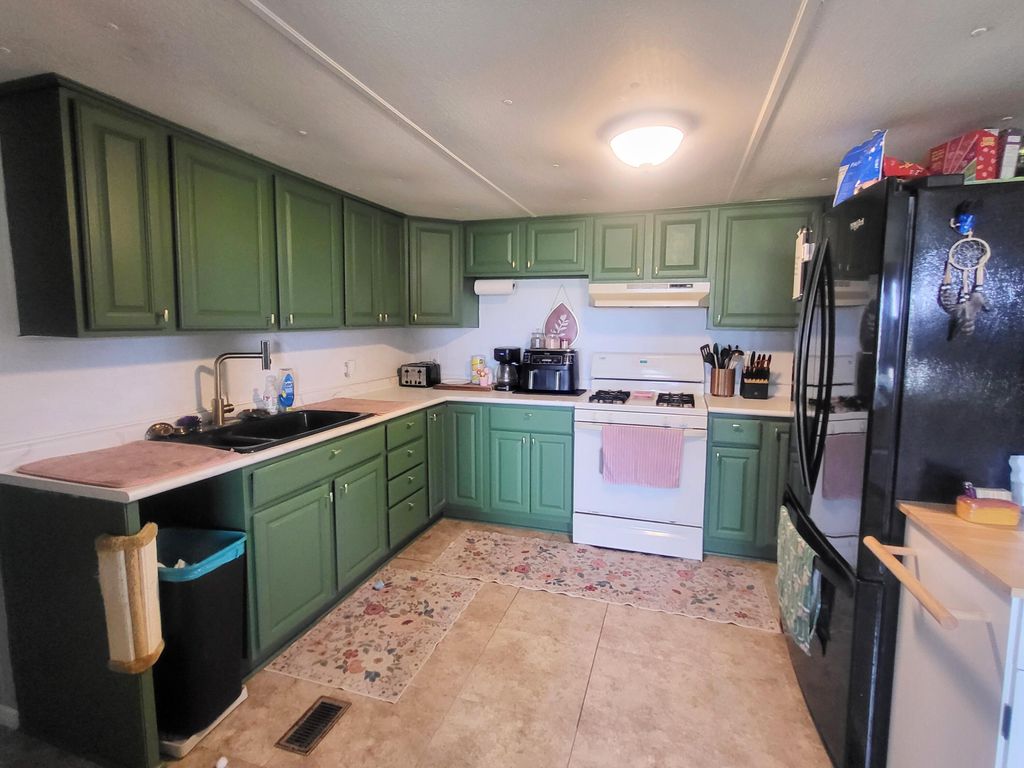 Photo of 627 E Mccoysburg Road, Rensselaer, IN 47978 (MLS # 837382)