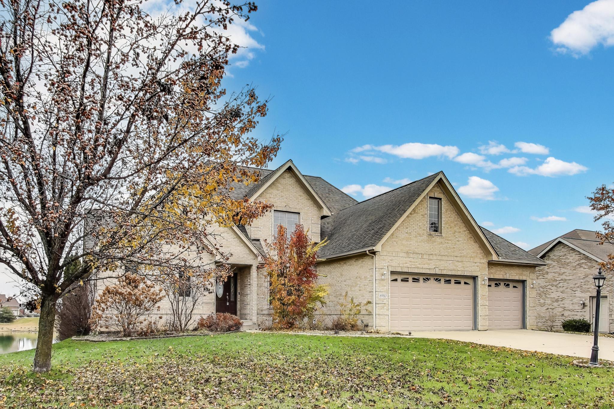 8910 Doubletree Drive S