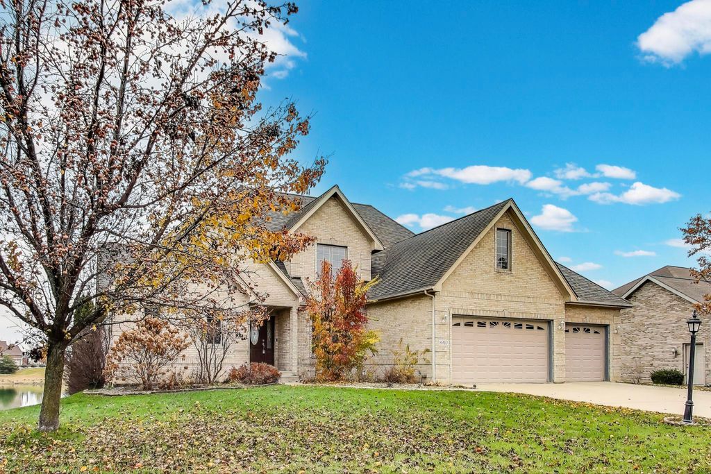 Photo of 8910 Doubletree Drive S, Crown Point, IN 46307 (MLS # 831251)