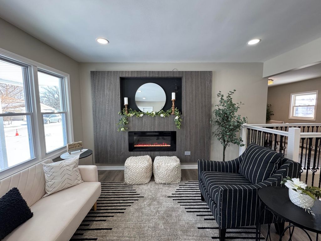 Photo of 2976 Evelyn Street, Portage, IN 46368 (MLS # 833006)