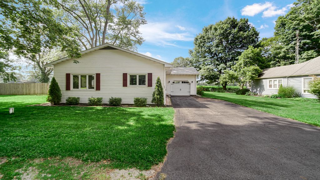 Photo of 410 E Hamilton Street, Union Mills, IN 46382 (MLS # 841572)