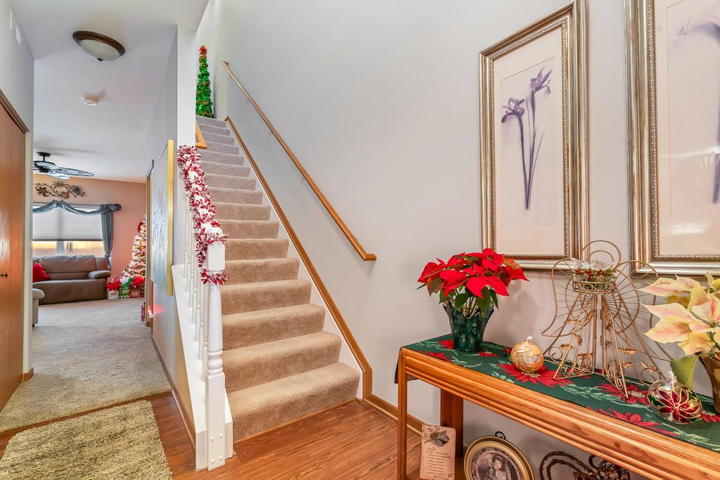 Photo of 18295 Platinum Drive, Lowell, IN 46356 (MLS # 831740)