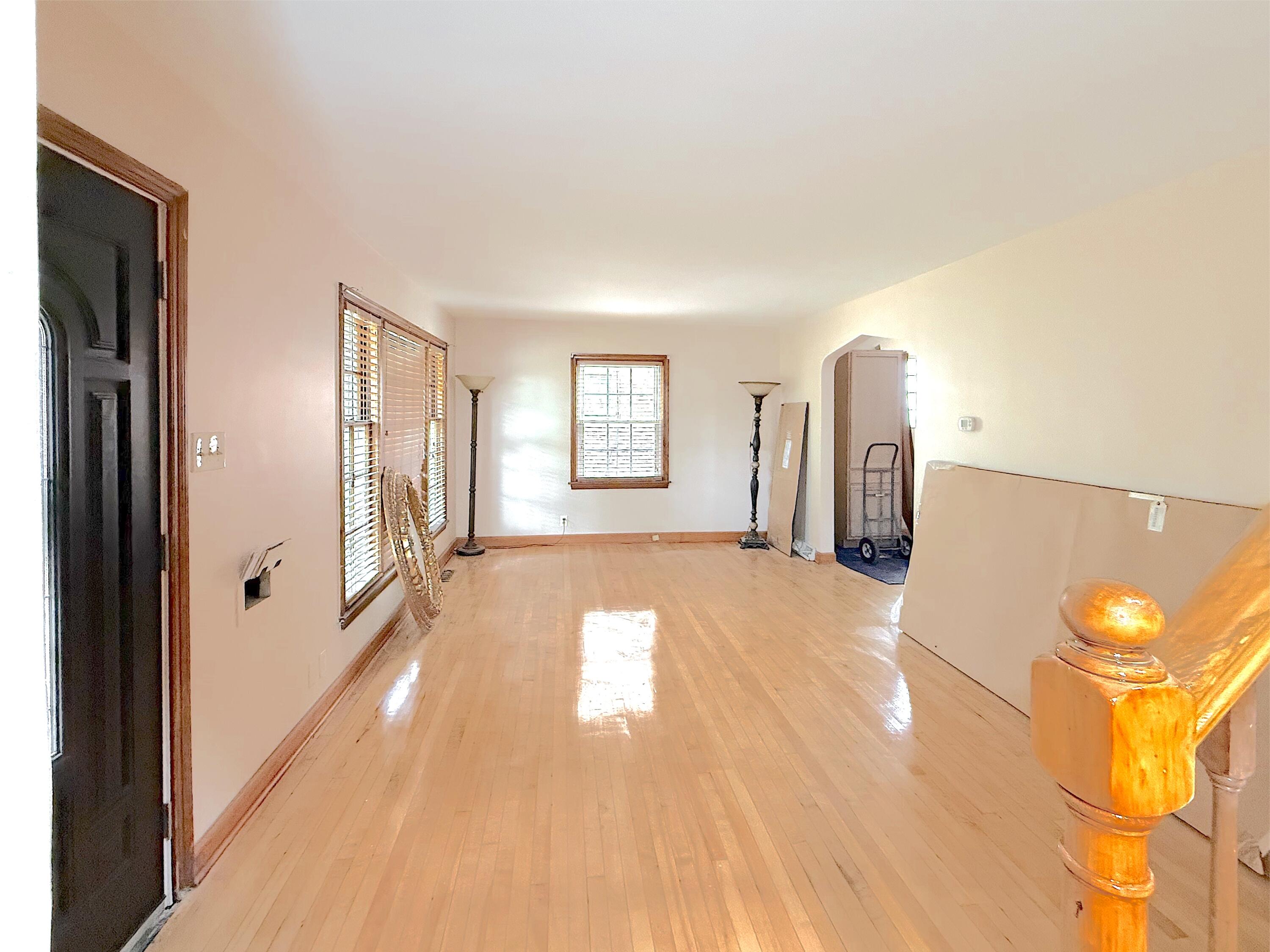 4039 Torrence Avenue