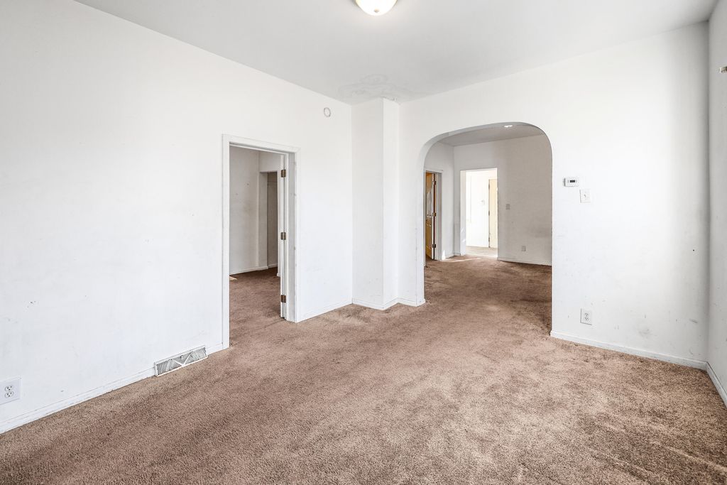 Photo of 537 173rd Street, Hammond, IN 46324 (MLS # 834062)