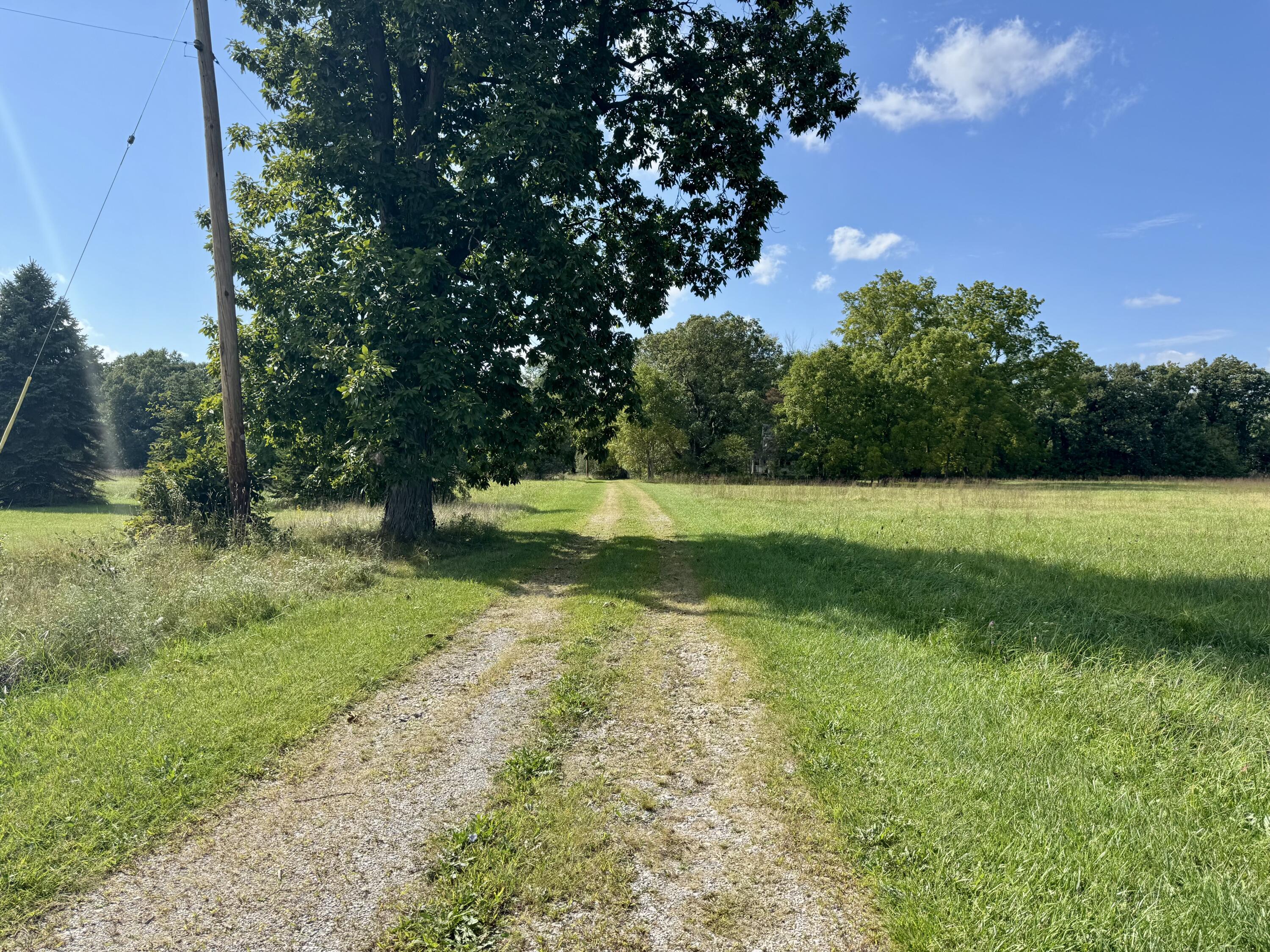 1038 N Meridian Road