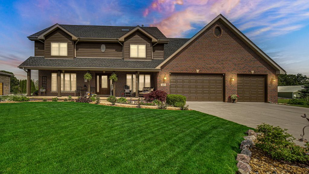 Photo of 628 Fawn Circle, Lowell, IN 46356 (MLS # 839599)