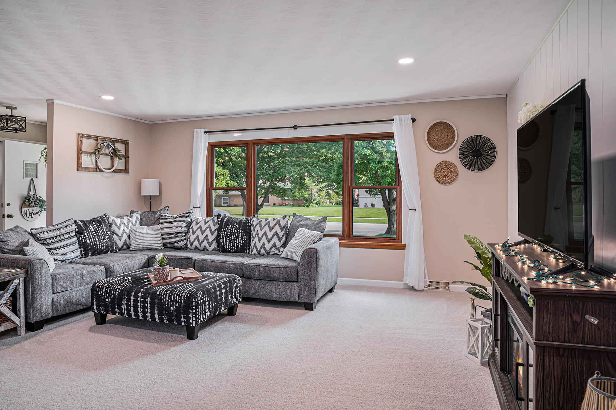 953 Seneca Drive