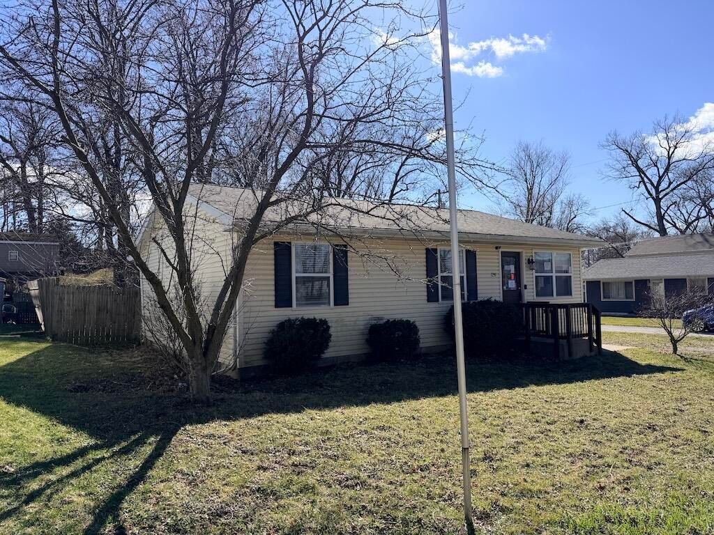 Photo of 7241 W 134th Place, Cedar Lake, IN 46303 (MLS # 835548)