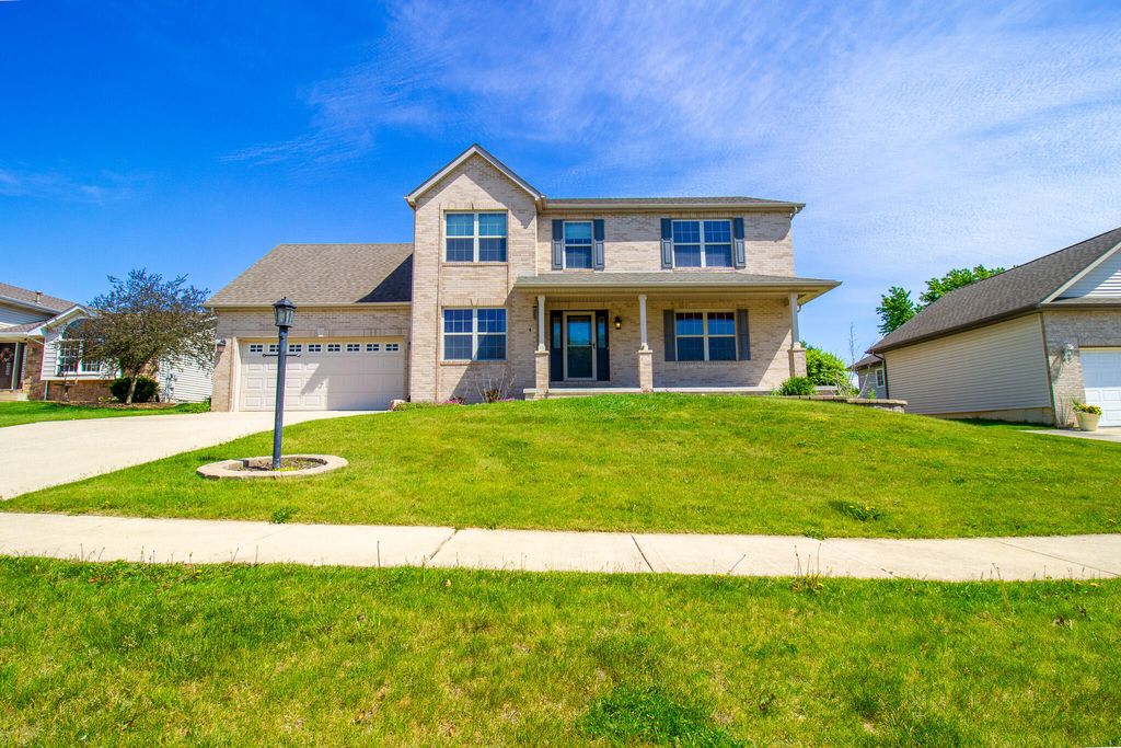 Photo of 2550 Honelee Court, Valparaiso, IN 46385 (MLS # 839456)