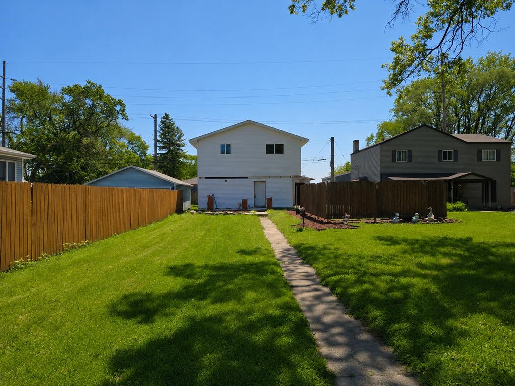 Photo of 426 Cherry Street, Hammond, IN 46324 (MLS # 839011)