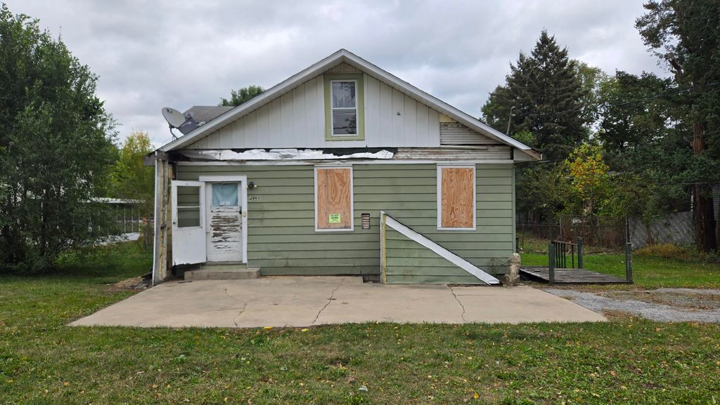 Photo of 4960 Cleveland Street, Gary, IN 46408 (MLS # 831505)