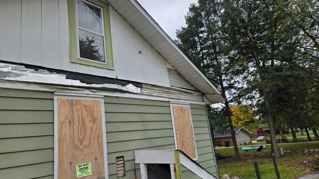 Photo of 4960 Cleveland Street, Gary, IN 46408 (MLS # 831505)