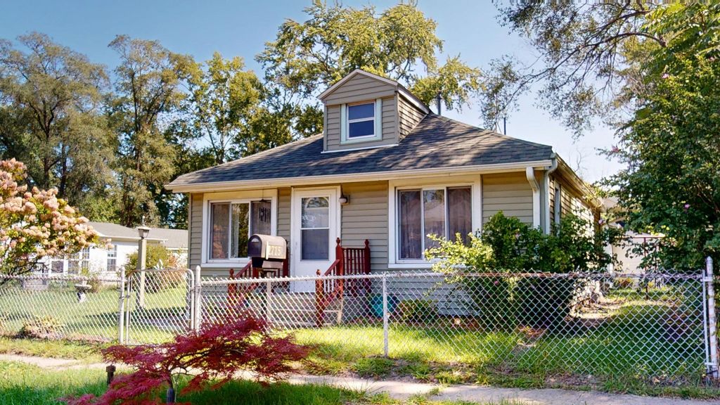 Photo of 2715 Floyd Street, Gary, IN 46405 (MLS # 831413)