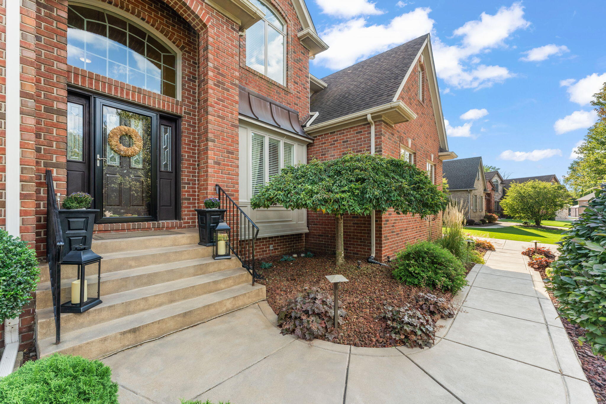 1127 Stonebridge Drive