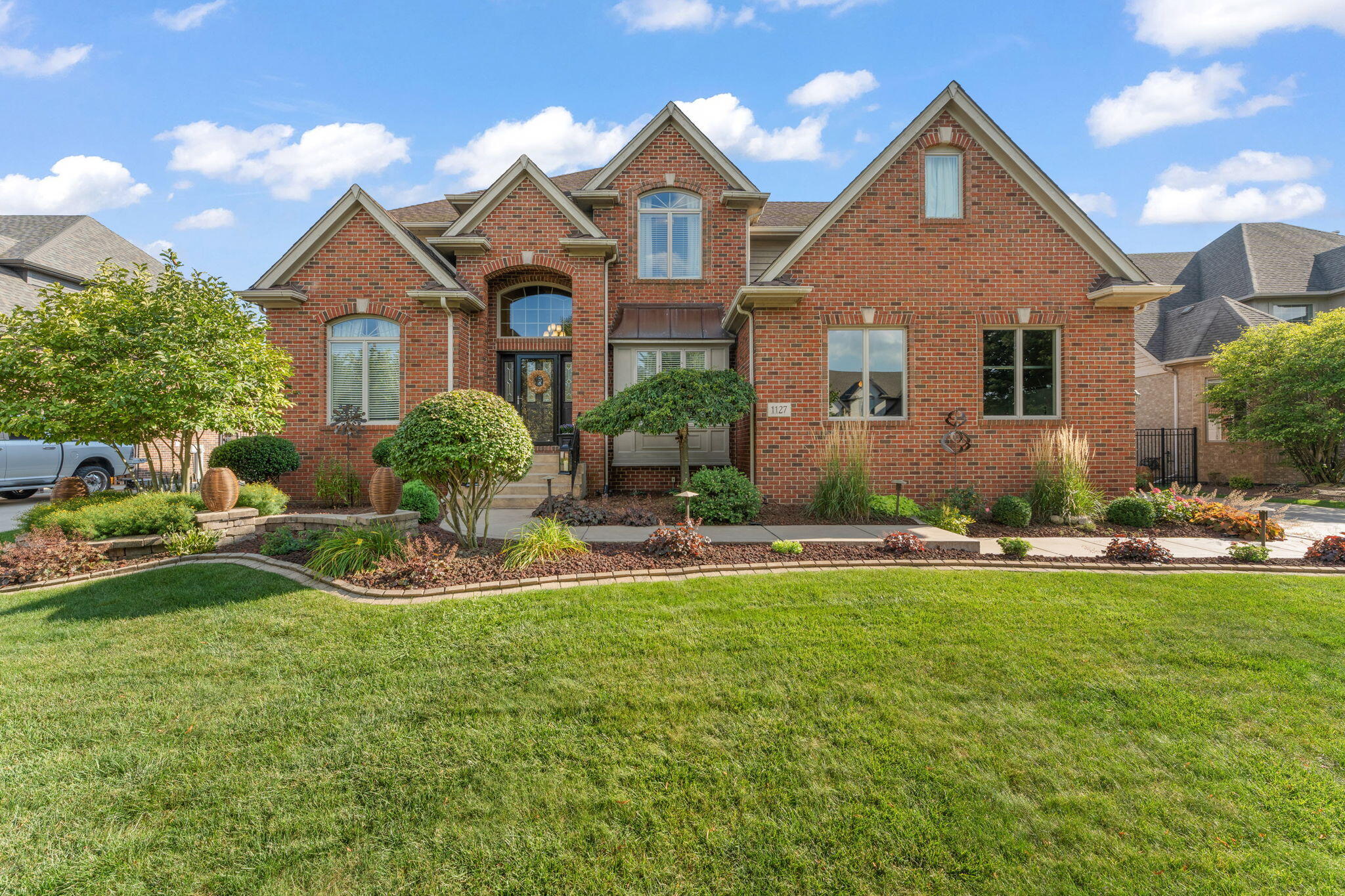 1127 Stonebridge Drive