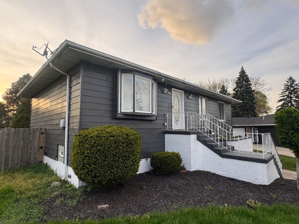 Photo of 4114 Hawthorne Street, East Chicago, IN 46312 (MLS # 837828)