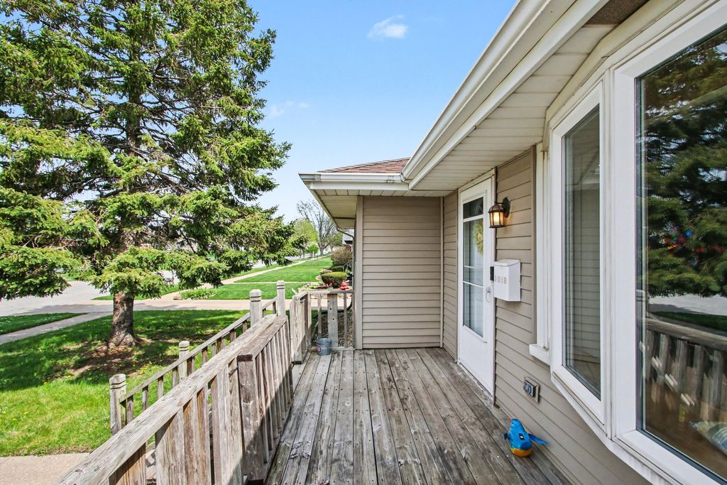 Photo of 3018 Lincoln Street, Highland, IN 46322 (MLS # 837354)