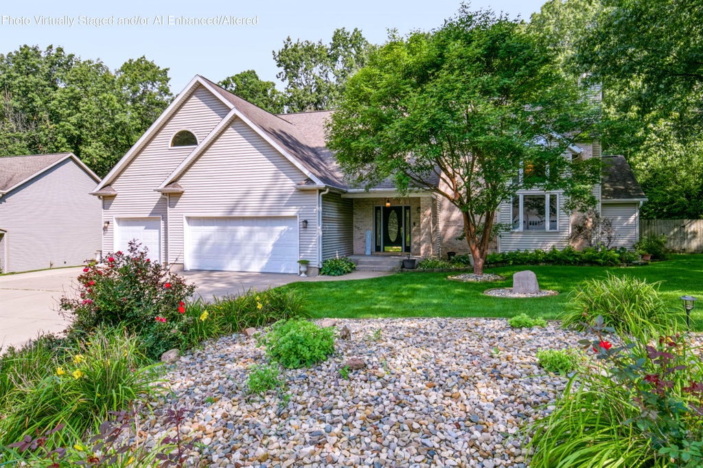 Photo of 5135 W Concord Drive, La Porte, IN 46350 (MLS # 844565)
