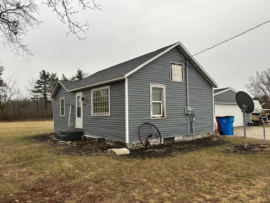 Photo of 2022 W 1800 S, Hanna, IN 46340 (MLS # 832541)